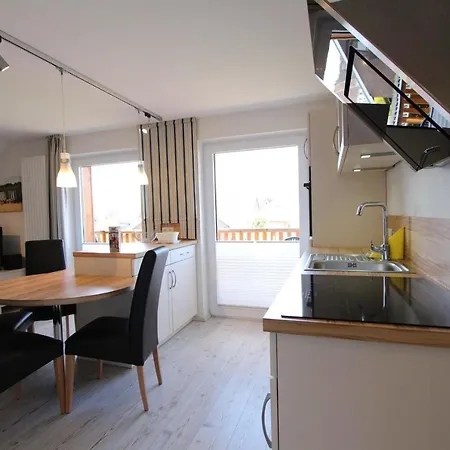 Haus Heckenrose Whg 2 Og Apartamento *